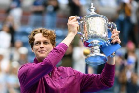 领先优势明显引发热议！，Doinb在美国队比赛中重返赛场气势如虹延续