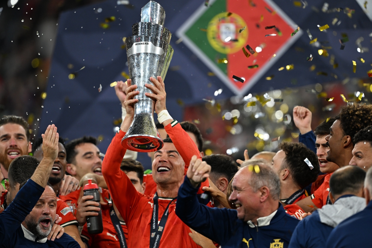 葡萄牙体育集结日门线救险;志在英超名次提升;引发热议;细节决定成败 葡萄牙体育集结日门线救险;志在英超名次提升;引发热议;细节决定成败